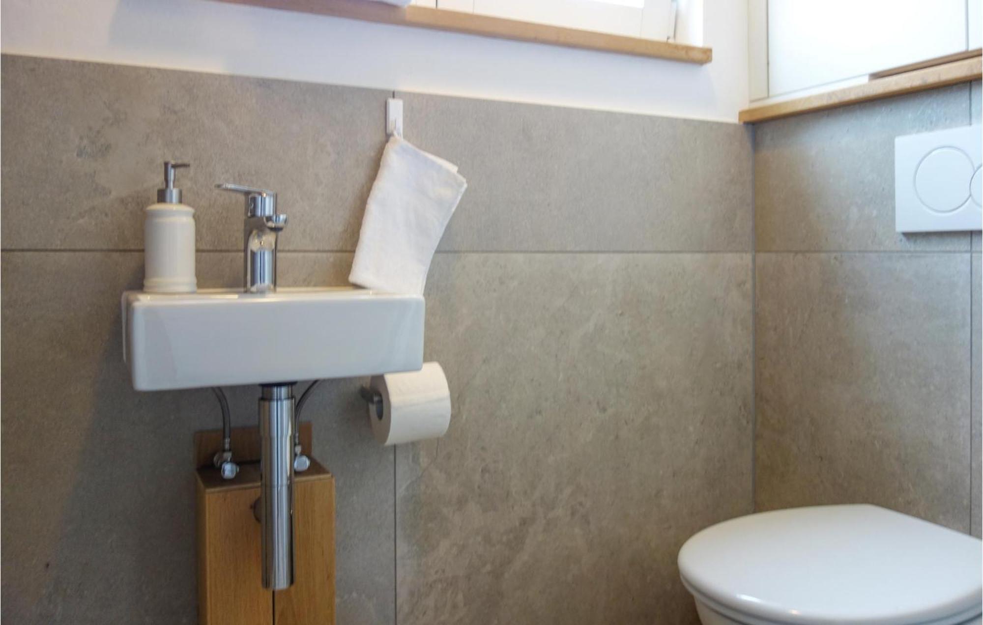 Awesome Home In Warendorf With Wifi Экстерьер фото