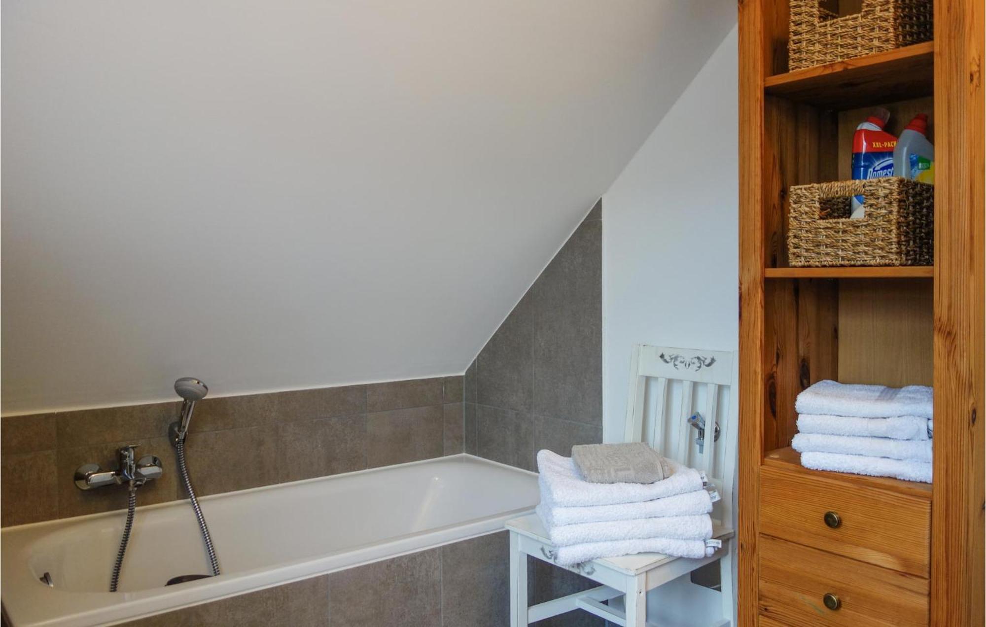 Awesome Home In Warendorf With Wifi Экстерьер фото